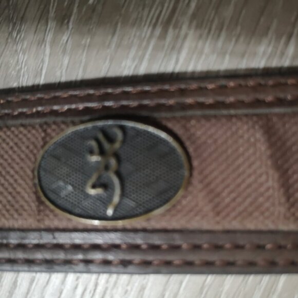 2 / $30.00 - Browning Men's Size 40 Leather Dark Brown Belt with Brass Buckle - Picture 3 of 11
